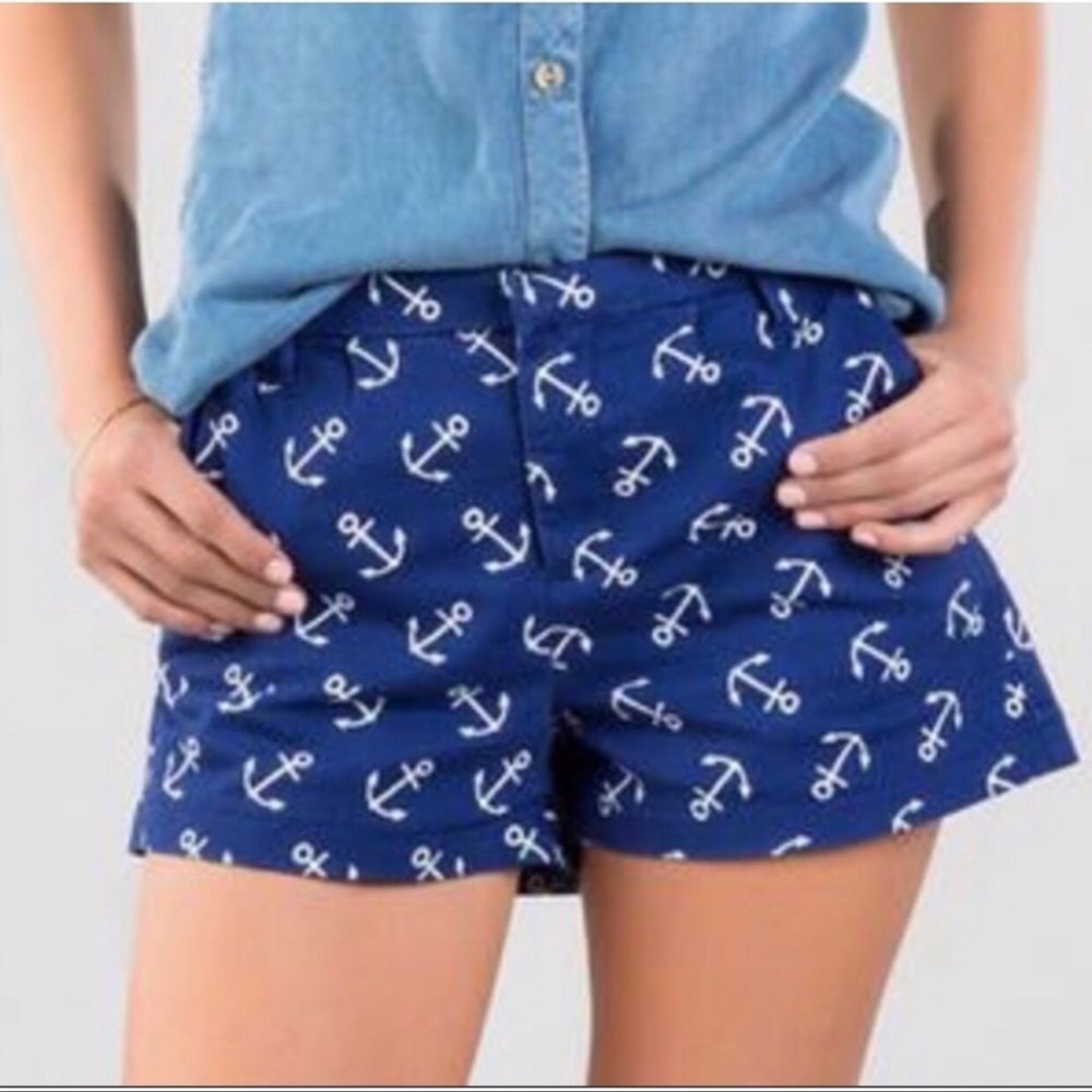 Harper Tab Anchor Shorts in Royal Blue.                    Women’s size 30